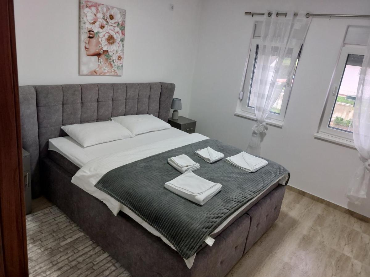Apartmani Marija Vrdnik Exterior photo