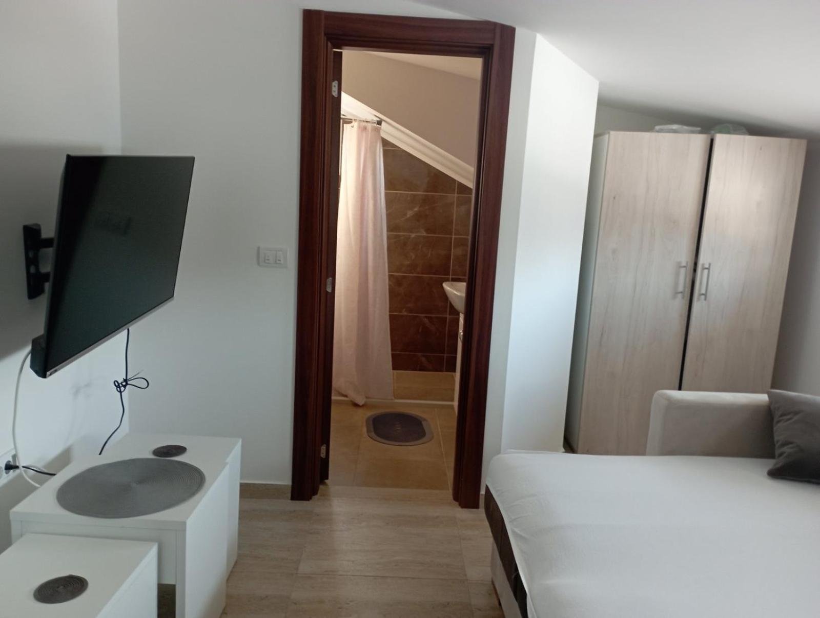 Apartmani Marija Vrdnik Exterior photo