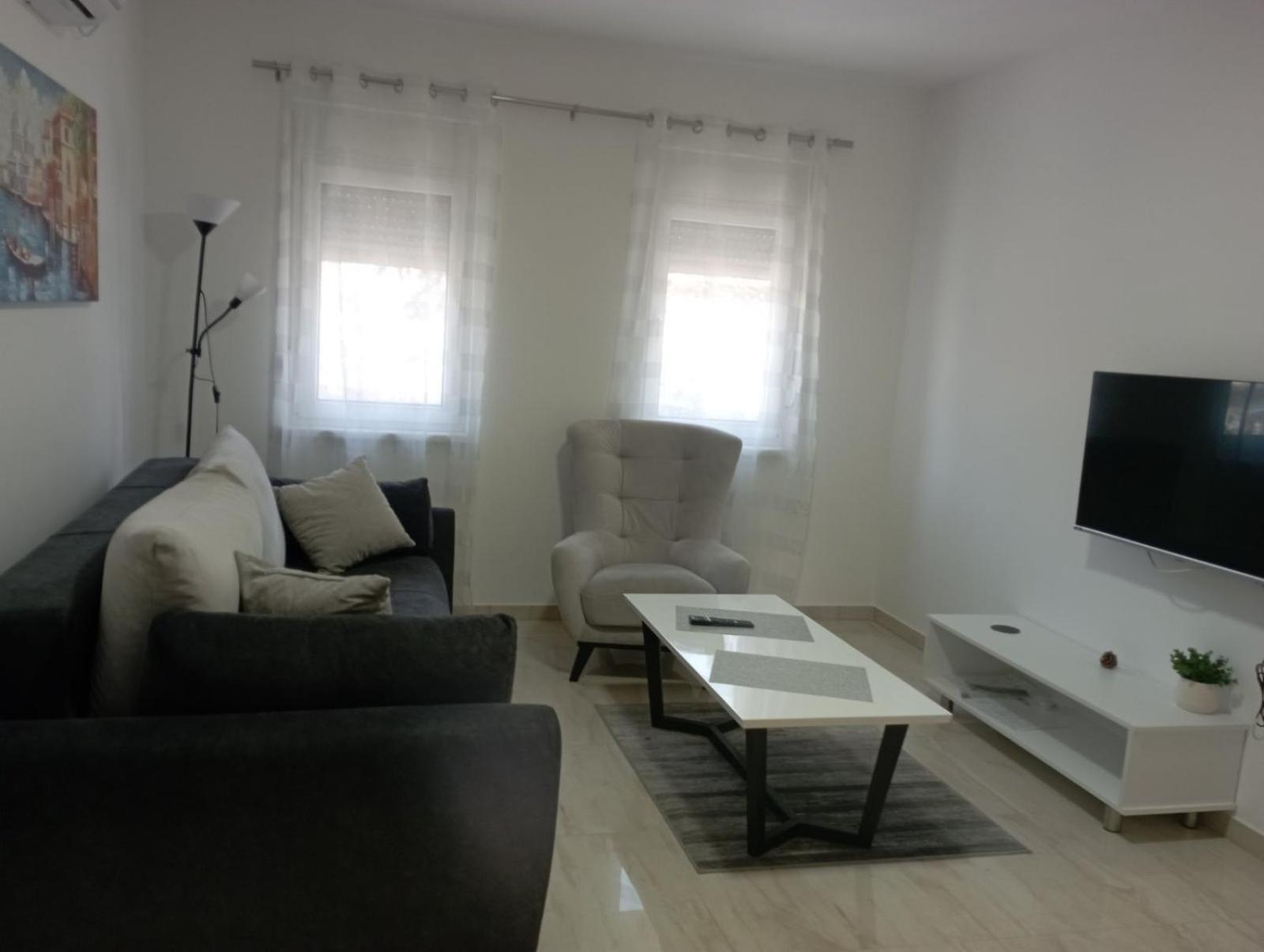 Apartmani Marija Vrdnik Exterior photo